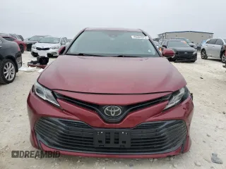 2020 Toyota Camry LE with VIN 4T1C11AK1LU938758, listed as a Copart auction lot 46082875 with 82,297 mi miles and Clean Title. Bid and sale history available at carsss.com. Image 5.