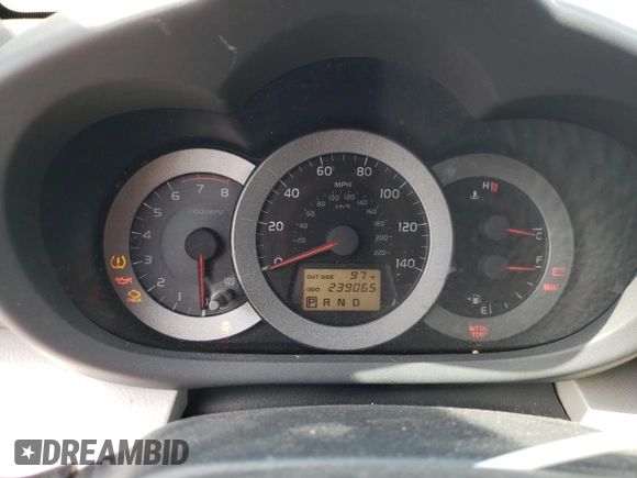 2008 Toyota RAV4 Limited with VIN JTMBD31V285192092, listed as a Copart auction lot 62959885 with 239,065 mi miles and Clean title. Bid and sale history available at DreamBid. Image 9.