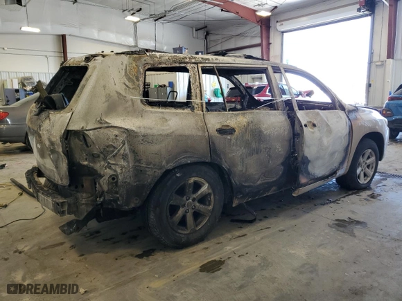 2008 Toyota Highlander with VIN JTEES41A282106993, listed as a Copart auction lot 46163615 with 0 mi miles and Non Repairable. Bid and sale history available at carsss.com. Image 3.