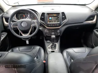 2017 Jeep Cherokee High Altitude z VIN 1C4PJMDSXHW551057, wystawiony jako Copart lot #57811745 z przebiegiem 86 254 mil mil oraz Szkoda całkowita • Salvage title. Historia ofert i sprzedaży dostępna na DreamBid. Obrazek 8.