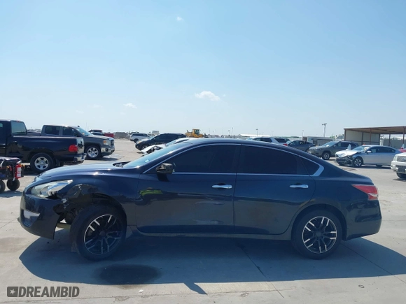 2015 Nissan Altima 2.5 S with VIN 1N4AL3AP1FC290299, listed as a IAAI auction lot 42049687 with 125,864 mi miles. Bid and sale history available at carsss.com. Image 14.