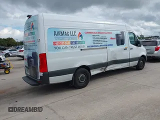 2023 Mercedes-Benz Sprinter Cargo Cargo with VIN W1Y40CHY0PT160400, listed as a IAAI auction lot 41053500 with 31,226 mi miles and . Bid and sale history available at carsss.com. Image 4.