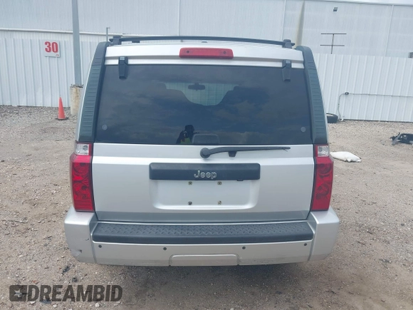 2010 Jeep Commander Sport with VIN 1J4RH4GKXAC157379, listed as a IAAI auction lot 42130174 with 193,337 mi miles and . Bid and sale history available at DreamBid. Image 16.