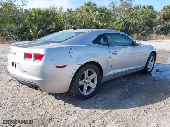 2010 Chevrolet Camaro 1LT with VIN 2G1FB1EV0A9130858, listed as a IAAI auction lot 41485578 with 219602 miles. Bid and sale history available at carsss.com. Image 4.