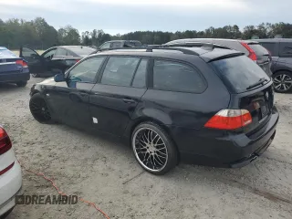 2006 BMW 5 Series 530xi with VIN WBANN73516CN00101, listed as a Copart auction lot 75355904 with 121,893 mi miles and Salvage Title. Bid and sale history available at carsss.com. Image 2.