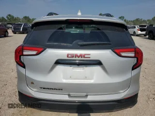 2022 GMC Terrain SLE z VIN 3GKALMEV5NL172353, wystawiony jako Copart lot #74678974 z przebiegiem 41 693 mil mil oraz Szkoda całkowita • Salvage title. Historia ofert i sprzedaży dostępna na DreamBid. Obrazek 6.