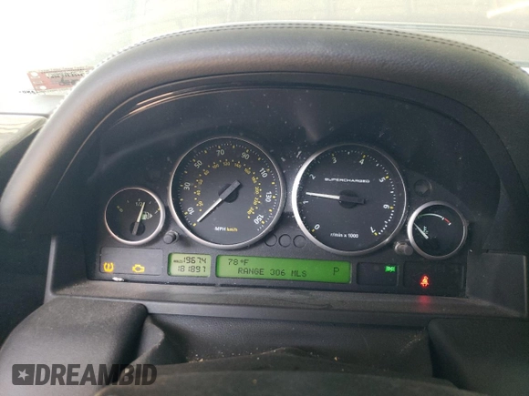 2008 Land Rover Range Rover SC with VIN SALMF13448A276670, listed as a Copart auction lot 62297885 with 181,897 mi miles and Salvage title. Bid and sale history available at DreamBid. Image 9.