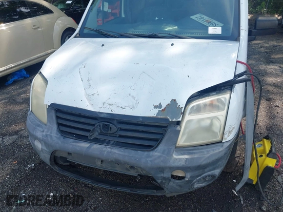 2013 Ford Transit Connect XL with VIN NM0LS7CN4DT159709, listed as a IAAI auction lot 42471127 with 247,814 mi miles and . Bid and sale history available at DreamBid. Image 6.