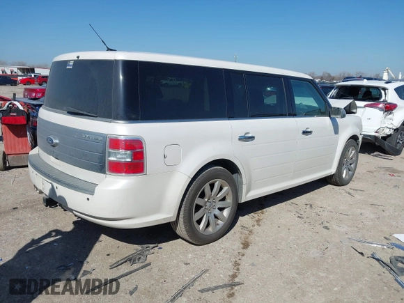 2011 Ford Flex Limited with VIN 2FMGK5DC9BBD00918, listed as a IAAI auction lot 41630521 with 141,914 mi miles. Bid and sale history available at carsss.com. Image 4.