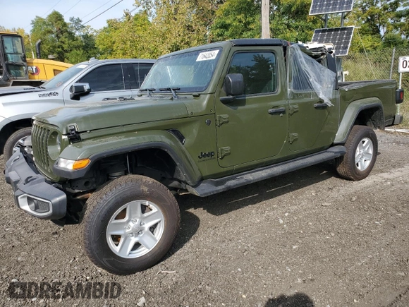 2022 Jeep Gladiator Willys with VIN 1C6JJTAMXNL135925, listed as a Copart auction lot 71642054 with 17,964 mi miles and Salvage title. Bid and sale history available at DreamBid. Image 1.