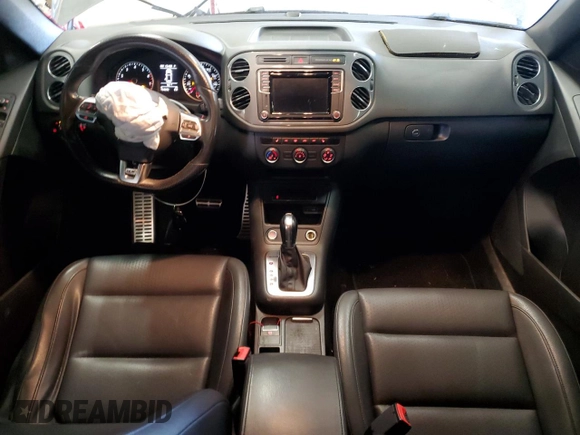 2016 Volkswagen Tiguan R-Line with VIN WVGBV7AX6GW052539, listed as a Copart auction lot 53381925 with 124,626 mi miles and Salvage Title. Bid and sale history available at DreamBid. Image 8.
