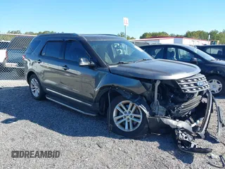 2016 Ford Explorer XLT with VIN 1FM5K7DH6GGA88588, listed as a IAAI auction lot 40562984 with 68,518 mi miles and . Bid and sale history available at carsss.com. Image 1.