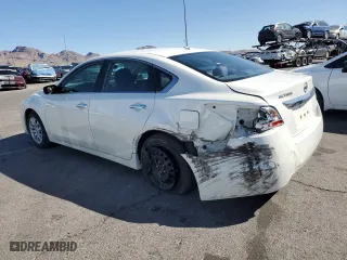 2015 Nissan Altima 2.5 S with VIN 1N4AL3AP5FN319484, listed as a Copart auction lot 50933925 with 81,388 mi miles and Salvage Title. Bid and sale history available at carsss.com. Image 2.
