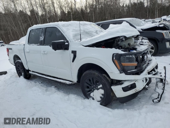 2024 Ford F-150 XLT with VIN 1FTEW3LP7RFB99251, listed as a Copart auction lot 43897365 with 3,595 mi miles and Salvage Title. Bid and sale history available at carsss.com. Image 4.