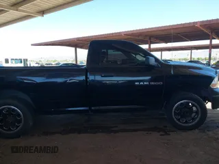 2012 Ram 1500 с VIN 3C6JD7DPXCG259725, выставлен на аукционе IAAI как лот 42409076 с пробегом 186 458 миль миль и . История ставок и продаж доступна на DreamBid. Изображение 13.
