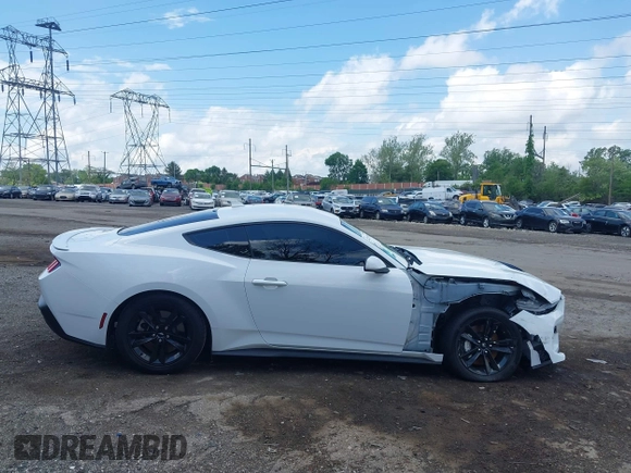 2024 Ford Mustang GT with VIN 1FA6P8CF0R5411649, listed as a IAAI auction lot 42205236 with 22,362 mi miles and . Bid and sale history available at DreamBid. Image 13.
