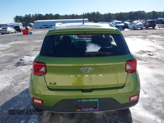 2024 Hyundai Venue SEL z VIN KMHRC8A37RU338485, wystawiony jako IAAI lot #41271559 z przebiegiem 18 665 mil mil oraz . Historia ofert i sprzedaży dostępna na DreamBid. Obrazek 16.