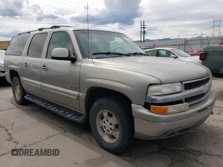 2000 Chevrolet Suburban LT with VIN 3GNFK16T8YG136323, listed as a Copart auction lot 68265064 with 452,126 mi miles and Clean Title. Bid and sale history available at carsss.com. Image 4.