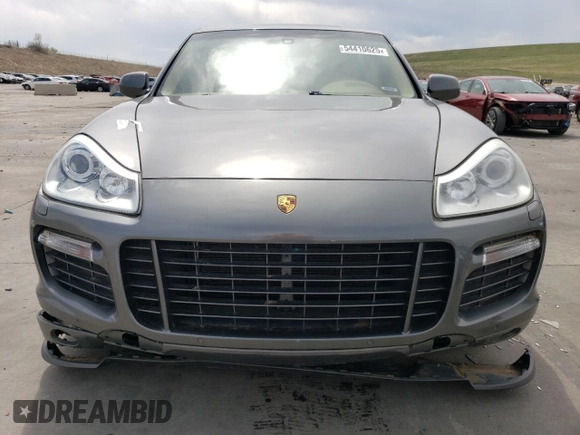 2009 Porsche Cayenne GTS z VIN WP1AD29P19LA62893, wystawiony jako Copart lot #54410625 z przebiegiem 113 366 mil mil oraz Szkody całkowita. Historia ofert i sprzedaży dostępna na DreamBid. Obrazek 5.