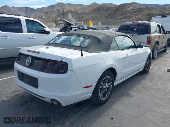 2014 Ford Mustang V6 with VIN 1ZVBP8EM4E5243008, listed as a IAAI auction lot 41572234 with 114,392 mi miles. Bid and sale history available at carsss.com. Image 4.