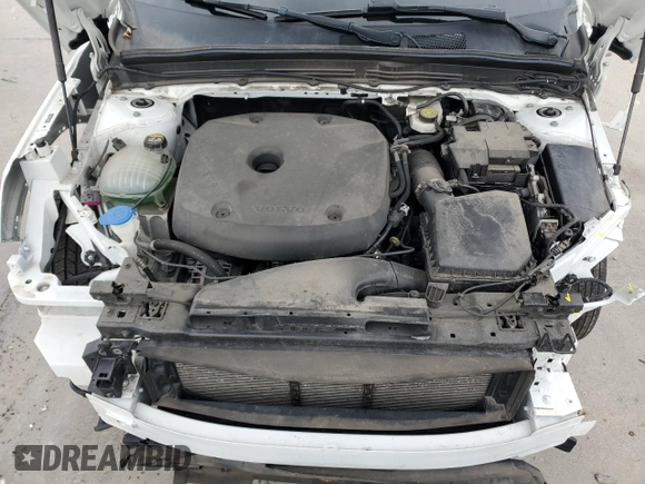 2020 Volvo XC40 Momentum with VIN YV4162UK2L2301157, listed as a Copart auction lot 50737225 with 45,666 mi miles and Salvage Title. Bid and sale history available at DreamBid. Image 12.