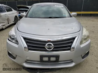 2015 Nissan Altima 2.5 SV with VIN 1N4AL3AP7FC107746, listed as a Copart auction lot 52786415 with 67,984 mi miles and Clean Title. Bid and sale history available at carsss.com. Image 5.