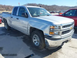 2015 Chevrolet Silverado 1500 Work Truck with VIN 1GCVKPEH4FZ282042, listed as a IAAI auction lot 41720596 with 106,351 mi miles. Bid and sale history available at carsss.com. Image 1.