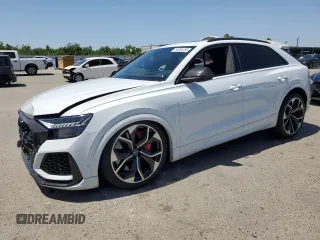 2021 Audi RS Q8 z VIN WU1ARBF19MD042271, wystawiony jako Copart lot #55304785 z przebiegiem 23 560 mil mil oraz Szkody całkowita. Historia ofert i sprzedaży dostępna na DreamBid. Obrazek 1.