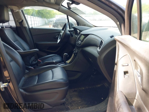 2020 Chevrolet Trax LT with VIN KL7CJPSB2LB350950, listed as a IAAI auction lot 42397672 with 94,276 mi miles and . Bid and sale history available at DreamBid. Image 5.