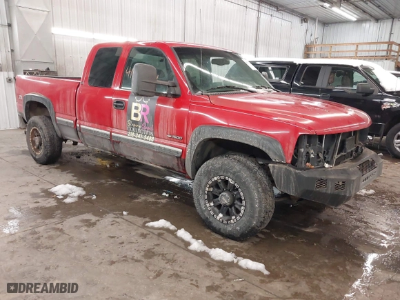 2002 Chevrolet Silverado 1500 LT with VIN 2GCEK19T221128475, listed as a IAAI auction lot 41518914 with 312,202 mi miles. Bid and sale history available at carsss.com. Image 1.