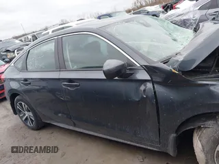 2024 Honda Civic LX z VIN 19XFL2H5XRE023870, wystawiony jako IAAI lot #41776260 z przebiegiem Nie podano mil oraz . Historia ofert i sprzedaży dostępna na DreamBid. Obrazek 12.