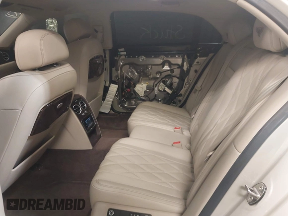 2015 Bentley Flying Spur V8 with VIN SCBET9ZAXFC042716, listed as a IAAI auction lot 42621840 with 47,299 mi miles and . Bid and sale history available at DreamBid. Image 8.