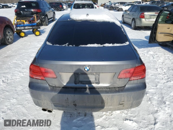2011 BMW 3 Series 328i with VIN WBAKE3C56BE441864, listed as a Copart auction lot 43644265 with 200,676 mi miles and Clean Title. Bid and sale history available at carsss.com. Image 6.