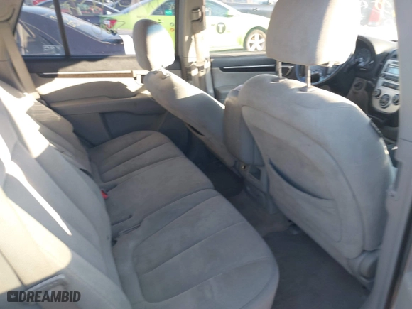 2008 Hyundai Santa Fe SE with VIN 5NMSH13E98H130272, listed as a IAAI auction lot 41766164 with 999,999 mi miles. Bid and sale history available at carsss.com. Image 8.