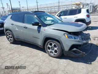 2022 Jeep Compass Trailhawk with VIN 3C4NJDDB2NT224046, listed as a IAAI auction lot 42086536 with 40,230 mi miles and . Bid and sale history available at DreamBid. Image 1.