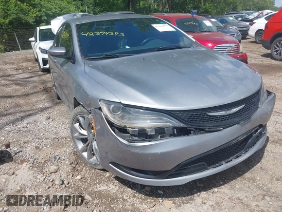 2015 Chrysler 200 S с VIN 1C3CCCBB5FN696911, выставлен на аукционе IAAI как лот 42394373 с пробегом 142 101 миль миль и . История ставок и продаж доступна на DreamBid. Изображение 1.