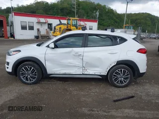 2020 Hyundai Tucson SEL z VIN KM8J3CAL4LU203021, wystawiony jako IAAI lot #42167082 z przebiegiem 49 826 mil mil oraz . Historia ofert i sprzedaży dostępna na DreamBid. Obrazek 14.