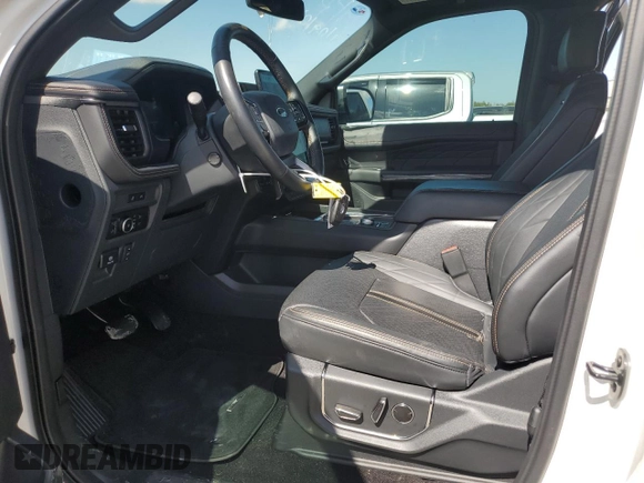 2023 Ford Expedition Platinum with VIN 1FMJU1M87PEA23475, listed as a Copart auction lot 48546605 with 33,320 mi miles and Salvage Title. Bid and sale history available at carsss.com. Image 7.
