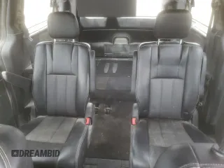 2015 Chrysler Town & Country S with VIN 2C4RC1HG4FR755673, listed as a Copart auction lot 82405424 with 246,989 mi miles and Salvage Title. Bid and sale history available at DreamBid. Image 10.