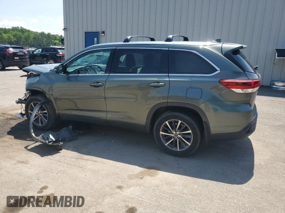 2019 Toyota Highlander SE z VIN 5TDJZRFH8KS705933, wystawiony jako Copart lot #61990425 z przebiegiem 65 839 mil mil oraz Szkoda całkowita • Salvage title. Historia ofert i sprzedaży dostępna na DreamBid. Obrazek 2.