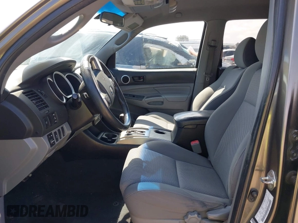 2015 Toyota Tacoma PreRunner with VIN 3TMJU4GN8FM185826, listed as a IAAI auction lot 42181952 with 229,936 mi miles and . Bid and sale history available at DreamBid. Image 5.