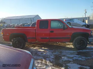 2000 Chevrolet Silverado 1500 LT with VIN 1GCEK19T1YE270422, listed as a IAAI auction lot 41584657 with 155,350 mi miles. Bid and sale history available at carsss.com. Image 13.