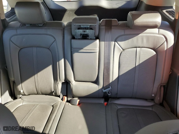 2019 Lincoln Nautilus Reserve with VIN 2LMPJ6LPXKBL21200, listed as a Copart auction lot 85203634 with 60,728 mi miles and Salvage Title. Bid and sale history available at carsss.com. Image 10.