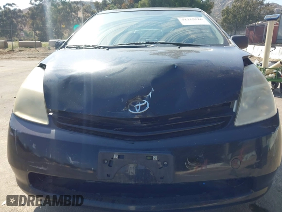 2004 Toyota Prius with VIN JTDKB20UX40031909, listed as a IAAI auction lot 42215526 with 299,999 mi miles and . Bid and sale history available at DreamBid. Image 6.