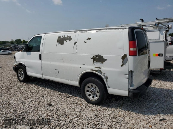 2010 GMC Savana z VIN 1GTUGAD42A1143608, wystawiony jako Copart lot #55399005 z przebiegiem 124 929 mil mil oraz Szkoda całkowita • Salvage title. Historia ofert i sprzedaży dostępna na DreamBid. Obrazek 2.