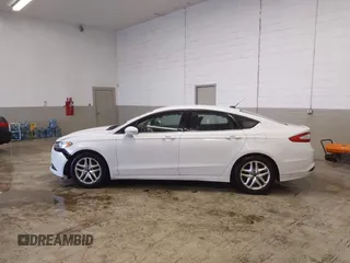 2013 Ford Fusion SE with VIN 3FA6P0H78DR268040, listed as a IAAI auction lot 41524125 with 172,712 mi miles. Bid and sale history available at carsss.com. Image 14.