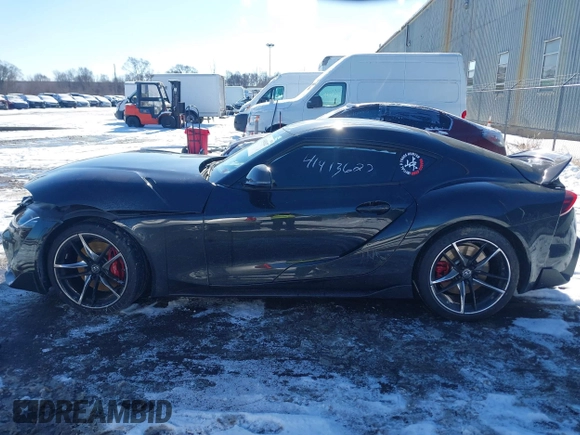 2021 Toyota Supra 3.0 with VIN WZ1DB0C03MW044148, listed as a IAAI auction lot 41413627 with 9,590 mi miles and . Bid and sale history available at DreamBid. Image 15.