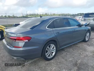 2020 Volkswagen Passat SE with VIN 1VWSA7A32LC011511, listed as a IAAI auction lot 41937873 with 80,362 mi miles and . Bid and sale history available at DreamBid. Image 4.