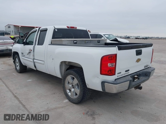 2010 Chevrolet Silverado 1500 LT with VIN 1GCSCSE00AZ293058, listed as a IAAI auction lot 41464133 with 164,865 mi miles and . Bid and sale history available at DreamBid. Image 3.