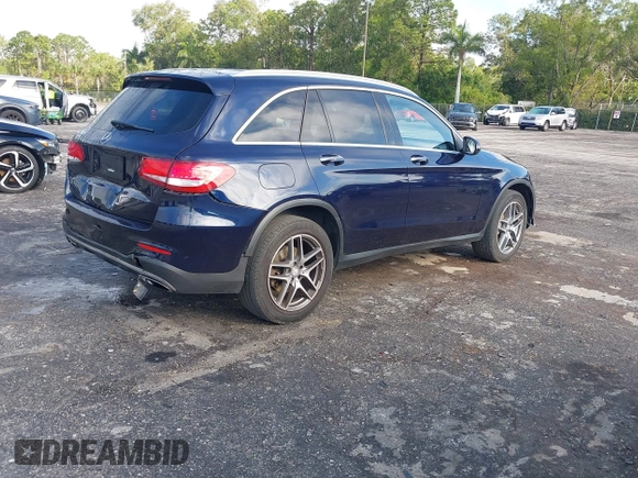 2016 Mercedes-Benz GLC 300 z VIN WDC0G4JB8GF084119, wystawiony jako IAAI lot #42250503 z przebiegiem 137 352 mil mil oraz . Historia ofert i sprzedaży dostępna na DreamBid. Obrazek 4.